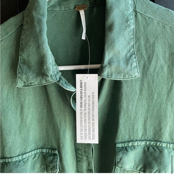 NWOT Young Fabulous & Broke YFB Lakeside Cargo Shorts Utility Romper Size small - Picture 10 of 15